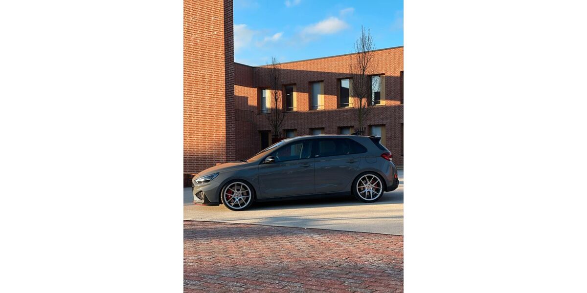 Hyundai i30 66.000 km 27.200 &euro; Vechta 49377