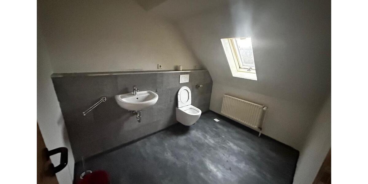 Maisonettenwohnung Oberndorf am Neckar - 4.5 Zimmer, 120 m&sup2;, 1.000&euro; | Angebot:26228307