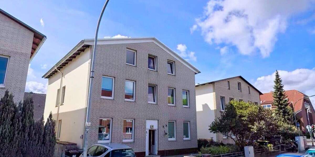 Mehrfamilienhaus mit Entwicklungspotenzial und Stellplatz in StockelsdorfLübeck zimmer