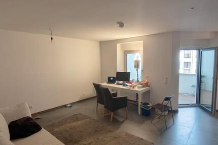 Nachmieter für 2-Zimmer-Wohnung mit Loggia