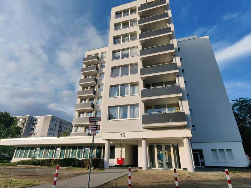 3-Zimmer-Wohnung + Neue Fenster + Neue Fassade in Düsseldorf-Nied zimmer