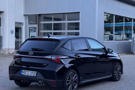 Hyundai i20 60.000 km 16.600 € Bad Tölz 83646