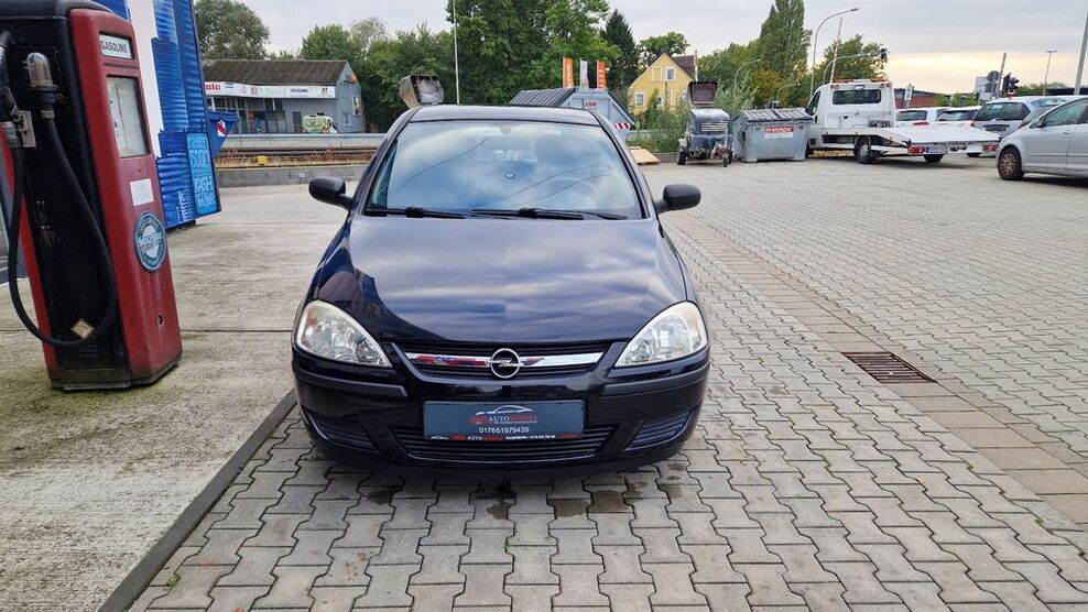Opel Corsa 63.174 km 2.999 € Paderborn 33104