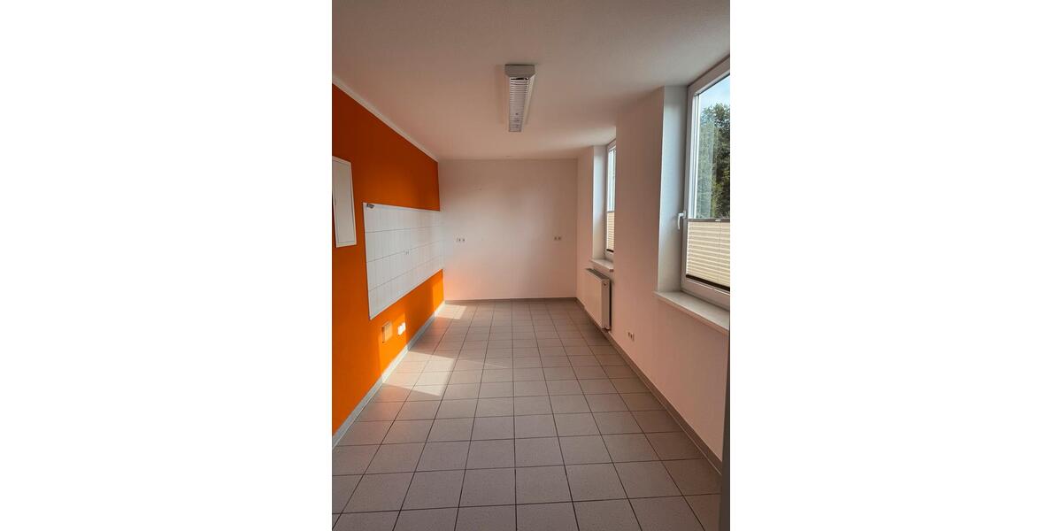 Etagenwohnung Großenkneten - 5 Zimmer, 170 m&sup2;, 1.650&euro; | Angebot:17261406