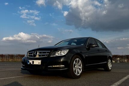 Mercedes-Benz C 250 134.888 km 10.250 &euro; Calden 34379