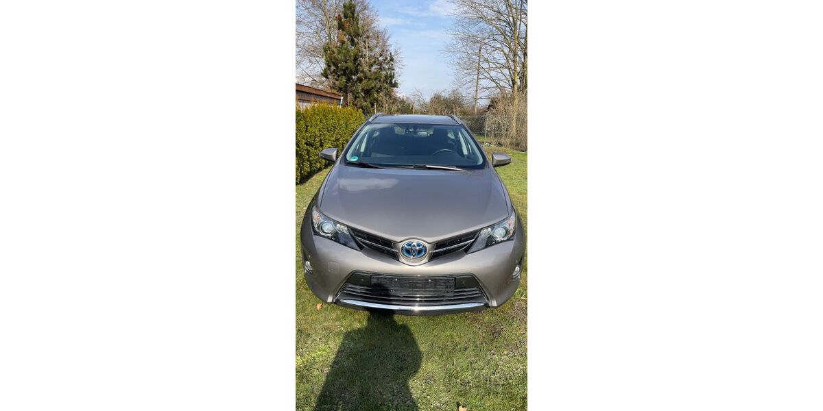 Toyota Auris 97.246 km 13.000 &euro; Neu-Ulm 89231