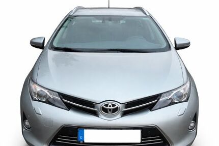 Toyota Auris 170.968 km 7.400 &euro; Mössingen 72116