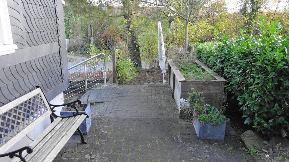 Doppelhaushälfte Nümbrecht - 7 Zimmer, 122 m&sup2;, 249.000&euro; | Angebot:23748778