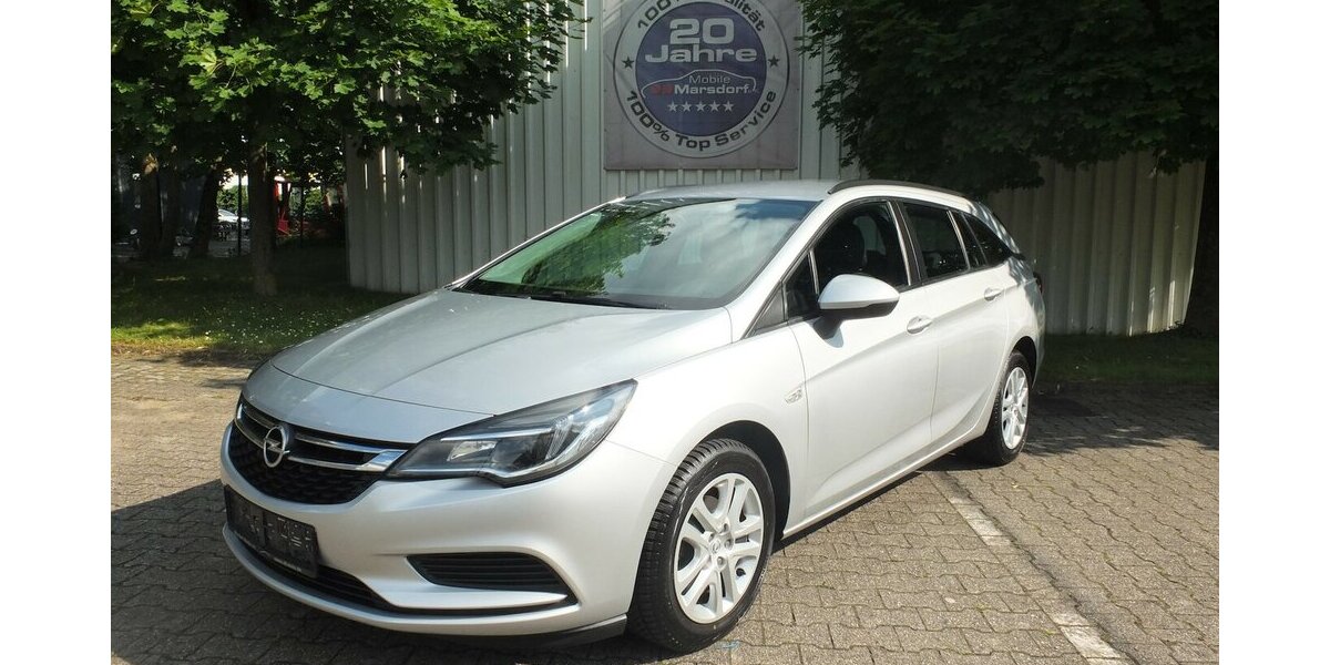 Opel Astra NAVI EINPARKHILFE ALLWETTERREIFEN EURO 6 99.278 km 8.995 &euro; Köln 50858