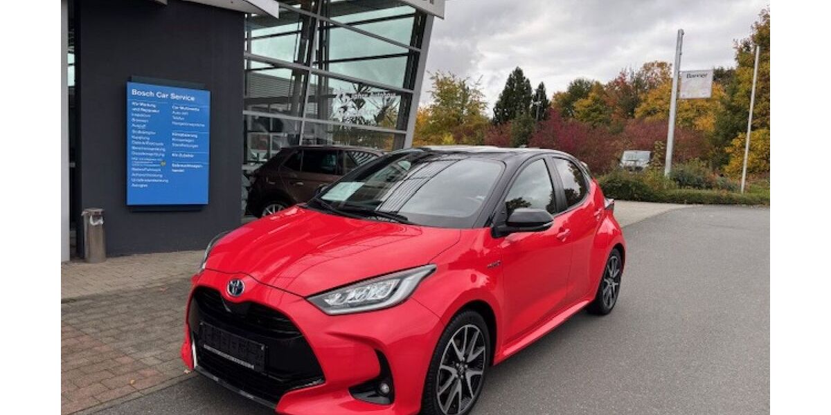 Toyota Yaris 33.126 km 17.690 &euro; Langgöns 35428