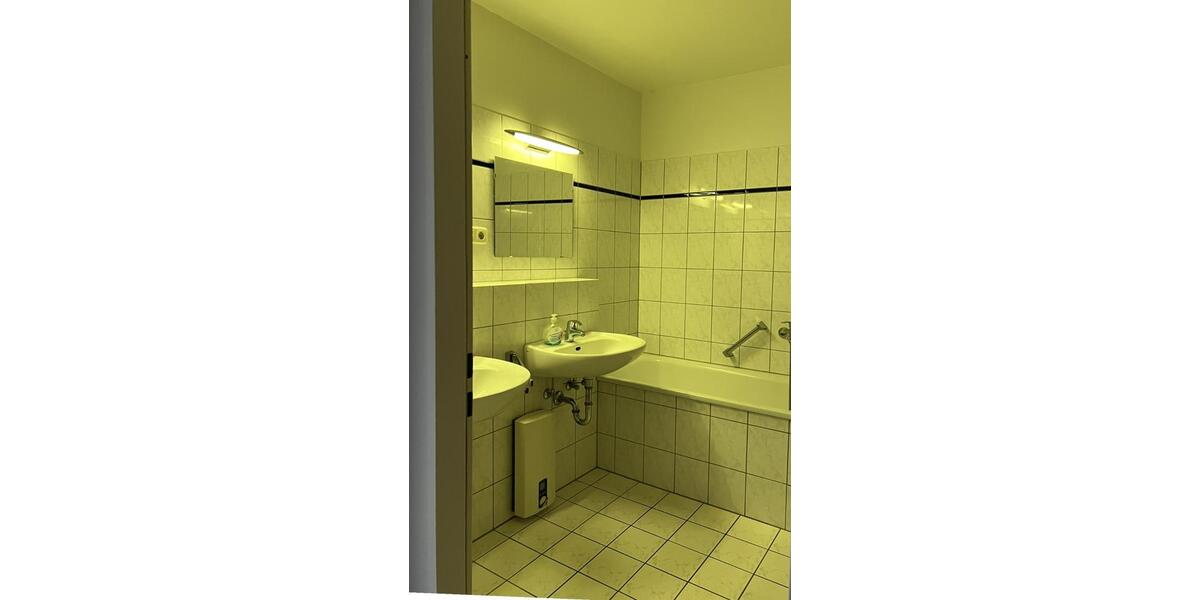 Etagenwohnung Mönchengladbach Süd - 4 Zimmer, 115 m&sup2;, 270.000&euro; | Angebot:26398013