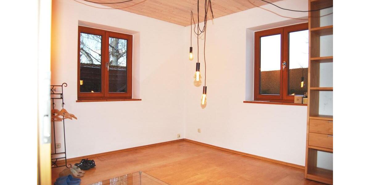 Einfamilienhaus Finsing - 7 Zimmer, 200 m&sup2;, 2.990&euro; | Angebot:25382084