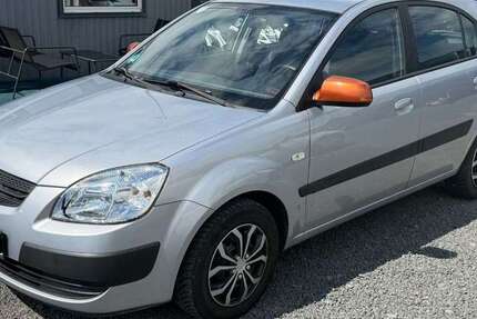Kia Rio 113.000 km 1.688 &euro; Nidderau 61130