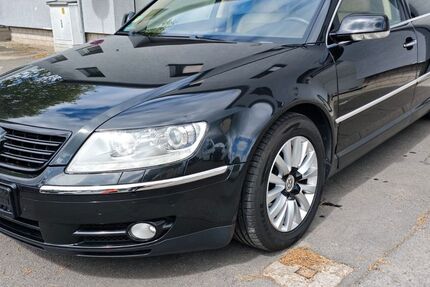 VW Phaeton 140.987 km 10.990 &euro; Berlin 13435