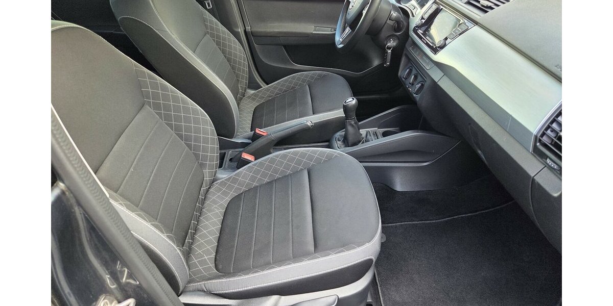 Skoda Fabia 1.0 TSI Car-Play/Android-Auto/Kamera 90.145 km 7.950 &euro; Wilsdruff 01723