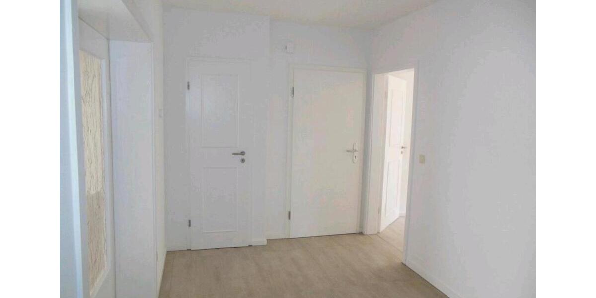 Maisonettenwohnung Westerrönfeld - 4 Zimmer, 135 m&sup2;, 1.200&euro; | Angebot:25322181