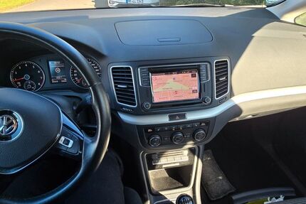 VW Sharan 47.100 km 22.999 &euro; Hamburg 22145