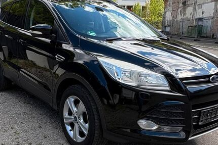 Ford Kuga 222.190 km 5.900 &euro; Rottweil 78628