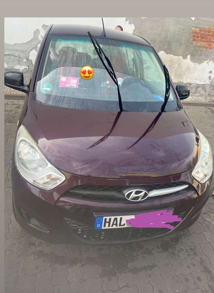i10