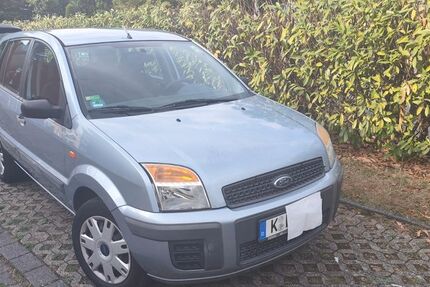 Ford Fusion 190.000 km 2.000 &euro; Köln 51069