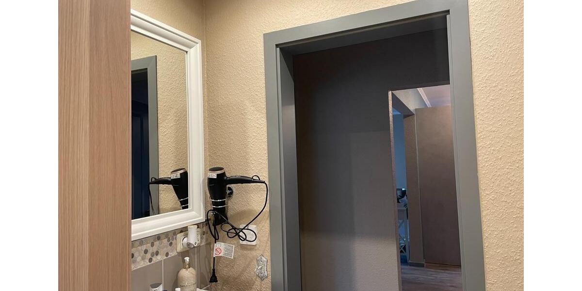 Einfamilienhaus Hage - 7 Zimmer, 120 m&sup2;, 1.200&euro; | Angebot:25377013