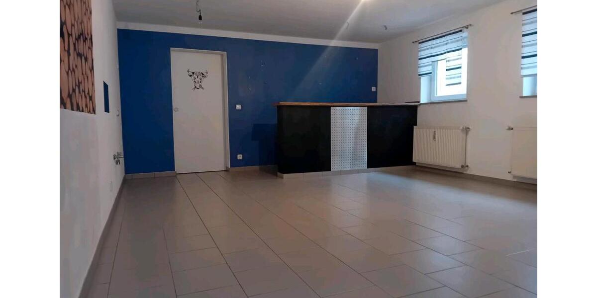 Erdgeschoßwohnung Stulln - 6 Zimmer, 138 m&sup2;, 299.000&euro; | Angebot:23736068
