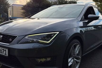 Seat Leon 166.843 km 14.550 &euro; Köln 50677