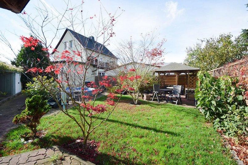 Einfamilienhaus Oschersleben (Bode) - 8 Zimmer, 260 m&sup2;, 320.000&euro; | Angebot:26612333