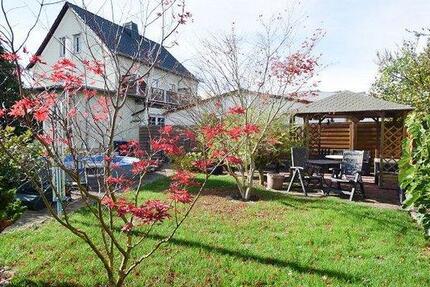 Haus Oschersleben (Bode) - 8 Zimmer, 260 m&sup2;, 320.000&euro; | Angebot:26612333