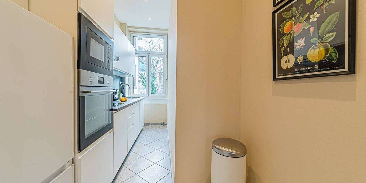 Etagenwohnung Frankfurt am Main Westend-Süd - 3 Zimmer, 72 m&sup2;, 2.720&euro; | Angebot:26840610