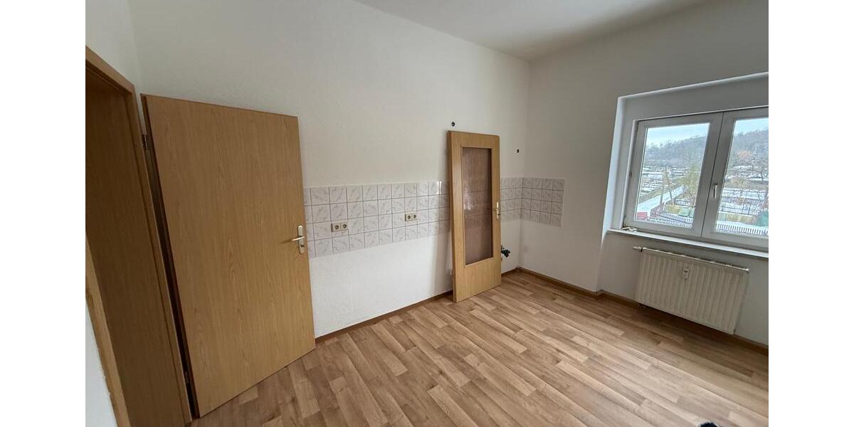 Etagenwohnung Plauen Alt Chrieschwitz - 2 Zimmer, 53 m&sup2;, 265&euro; | Angebot:26300863