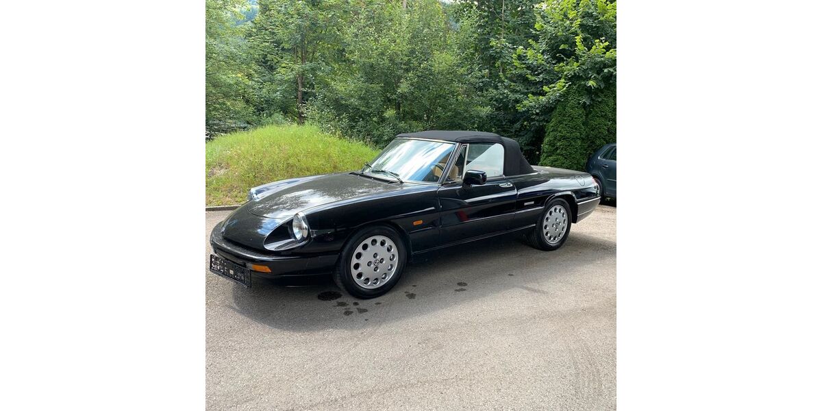 Alfa Romeo Spider 102.000 km 26.000 &euro; Todtnau 79674