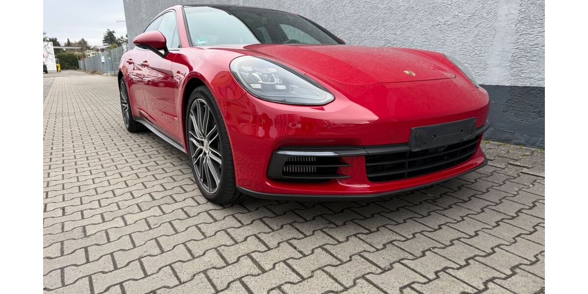 Porsche Panamera 24.555 km 59.950 &euro; Dreieich 63303