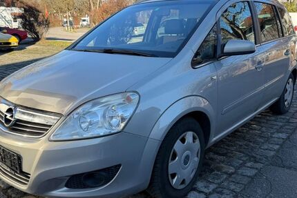 Opel Zafira 210.000 km 1.290 &euro; Oberhaching 82041