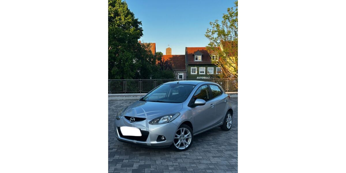 Mazda 2 156.000 km 3.699 &euro; Alzey 55232