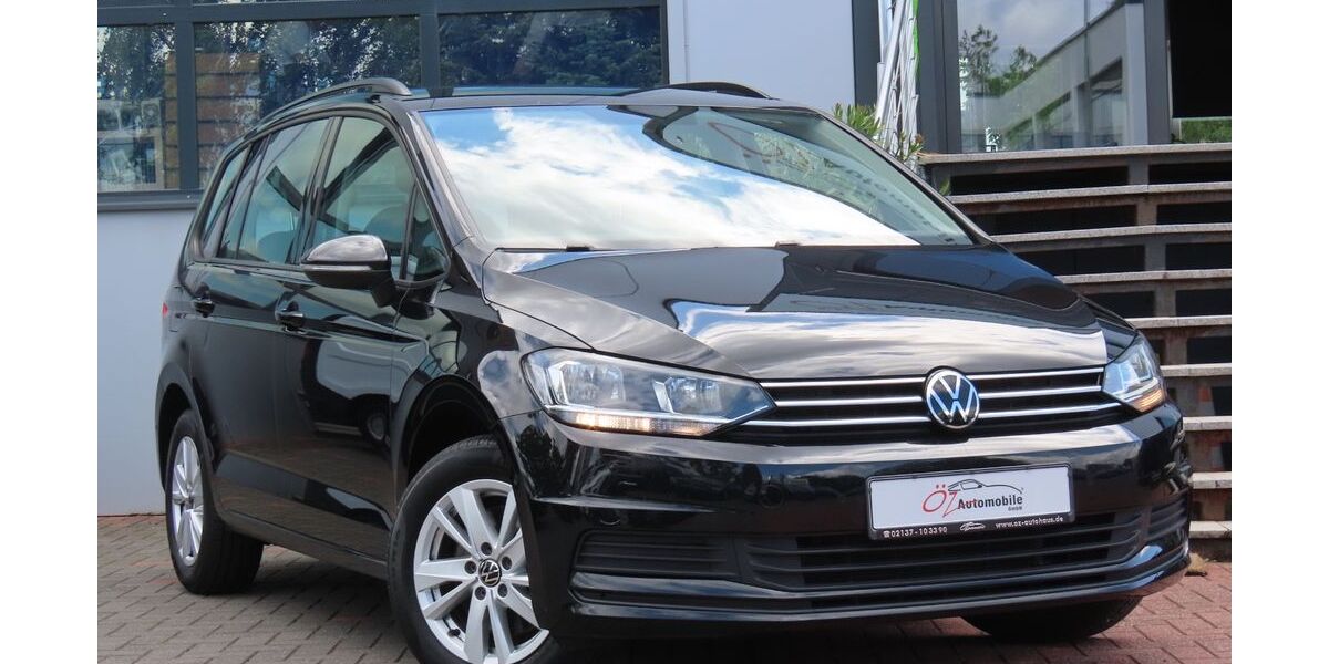 VW Touran 57.566 km 23.900 &euro; Neuss 41469