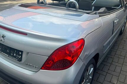 Peugeot 207 143.000 km 2.750 &euro; Braunschweig 38108