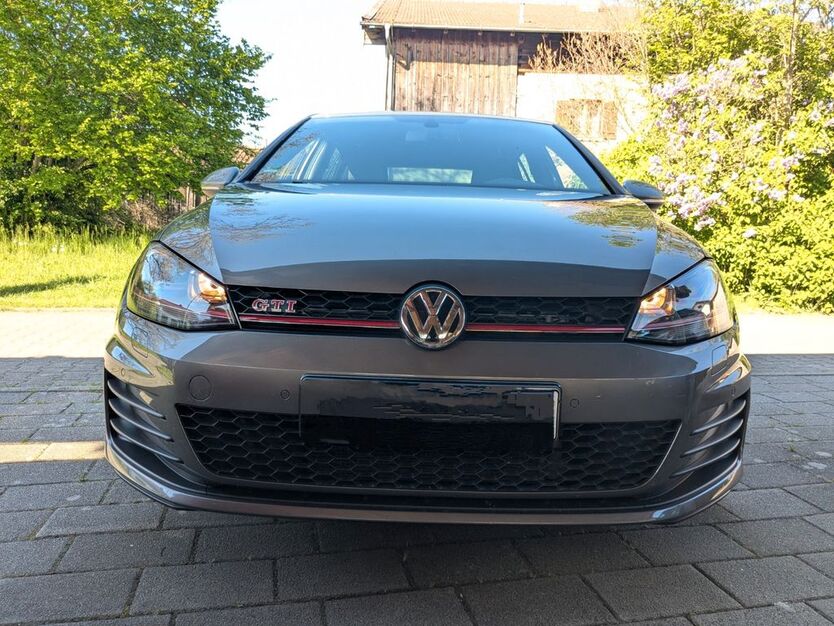 VW Golf 81.000 km 18.850 € Saaldorf-Surheim 83416