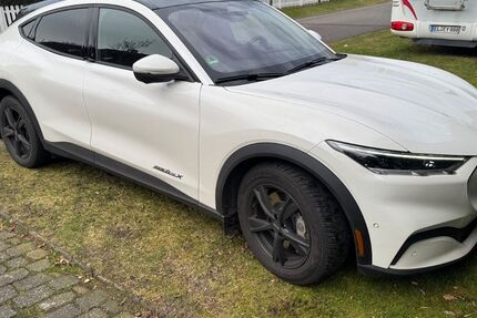 Ford Mustang Mach-E 73.152 km 24.500 &euro; Haren (Ems) 49733