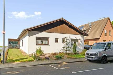 Haus zum Kaufen in Baesweiler-Loverich 275.000 € 127 m² 4 zimmer
