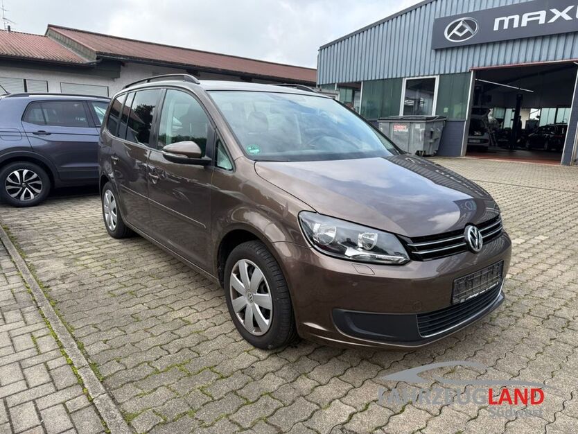 VW Touran 149.800 km 4.500 € Müllheim 79379