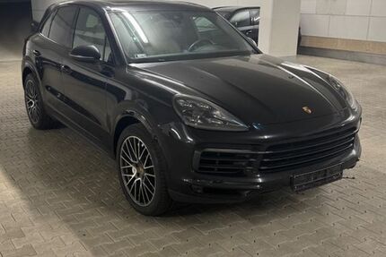 Porsche Cayenne 69.800 km 52.299 &euro; Sauerlach 82054