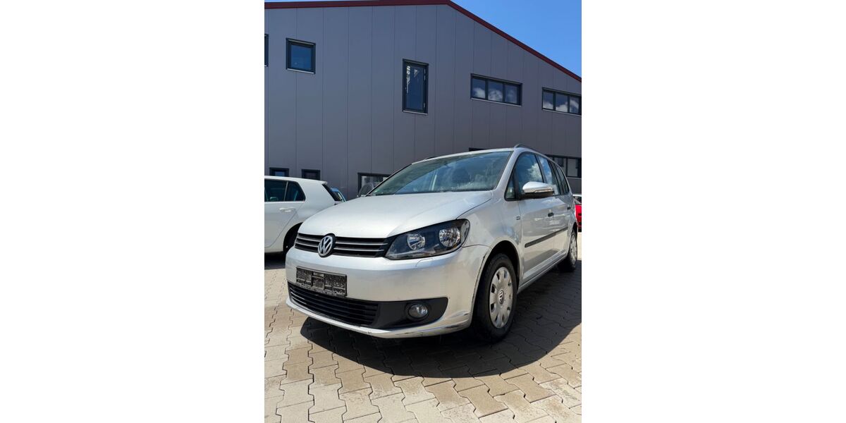 VW Touran 238.667 km 3.999 &euro; Ohlstadt 82441