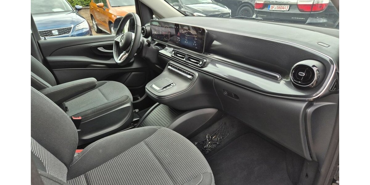 Mercedes-Benz V 220 d RWD lang, Standheizung, Distronic, AHK 36.888 km 49.990 &euro; Rodgau 63110
