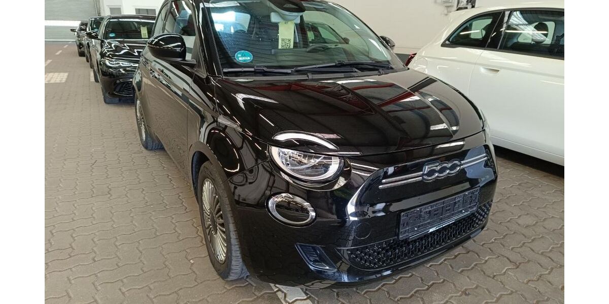 Fiat 500e 23.331 km 11.950 &euro; Friedewald 36289