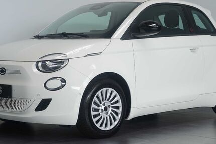 Fiat 500e 3.746 km 19.950 &euro; Wiesbaden 65205
