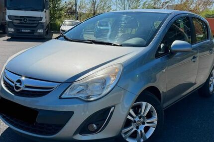 Opel Corsa 195.000 km 1.690 &euro; Nürnberg 90455