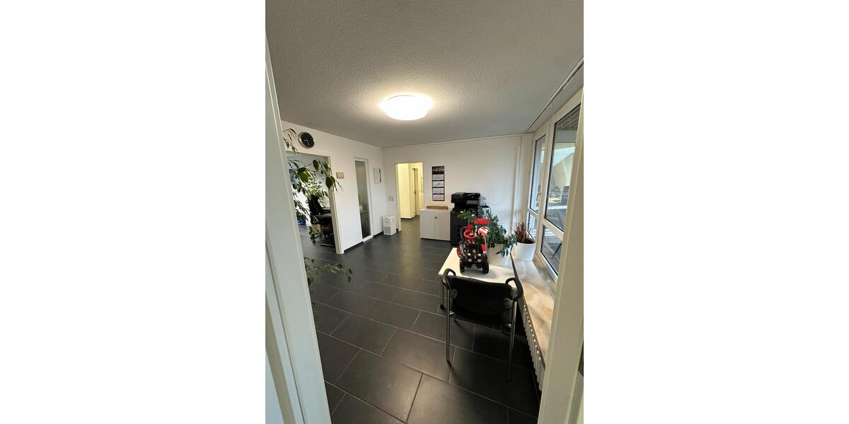 Einfamilienhaus Minden Kuhlenkamp - 5 Zimmer, 133 m&sup2;, 1.750&euro; | Angebot:25058272