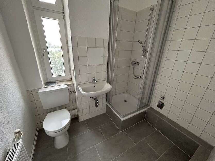 Wohnung zum Mieten in Magdeburg 320 € 48.35 m²