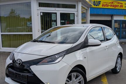 Toyota Aygo (X) 115.353 km 6.850 &euro; Würzburg 97078